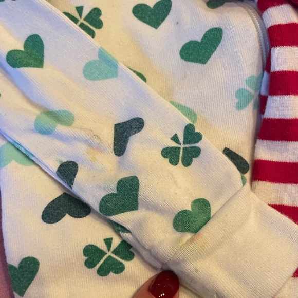 Primary Onesie Bundle, 18-24 and 2T. - Picture 5 of 7